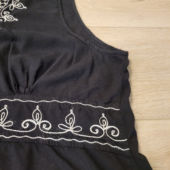 Soaked Dress Black White Embroidered Bib Hippie Boho V-Neck Peasant Sz XL - Picture 2 of 6
